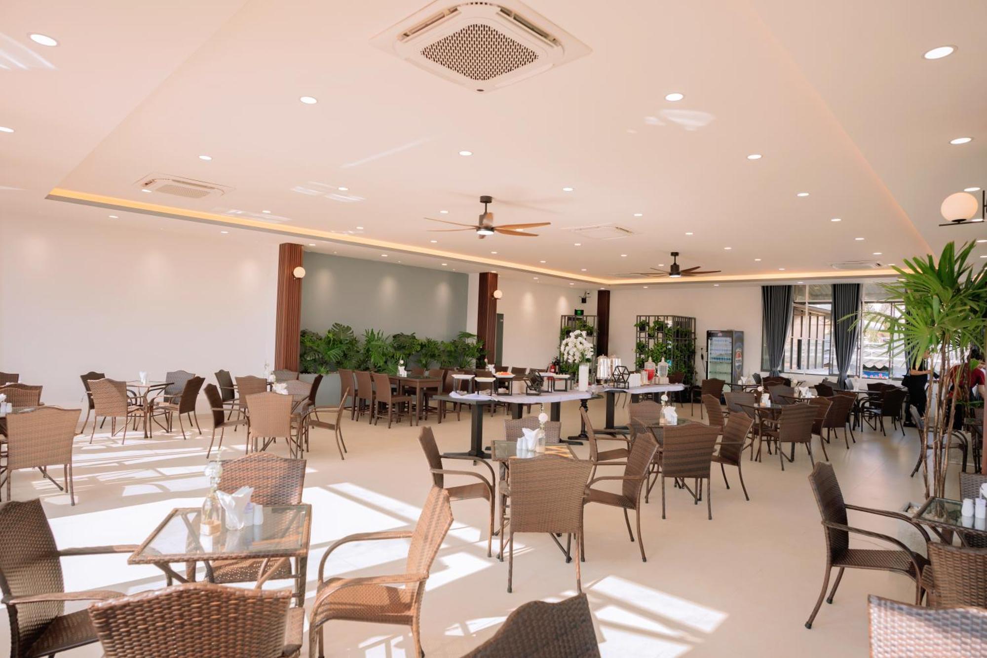 Song Tien Hotel My Tho Exterior foto