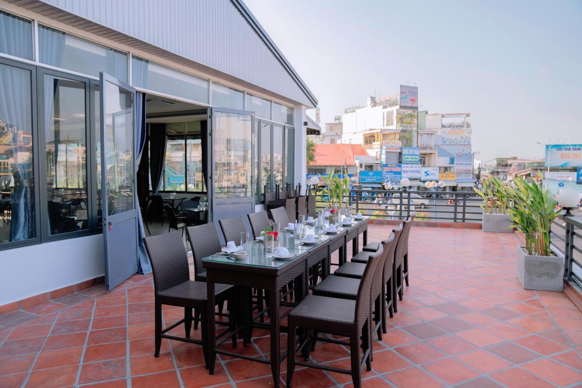 Song Tien Hotel My Tho Exterior foto
