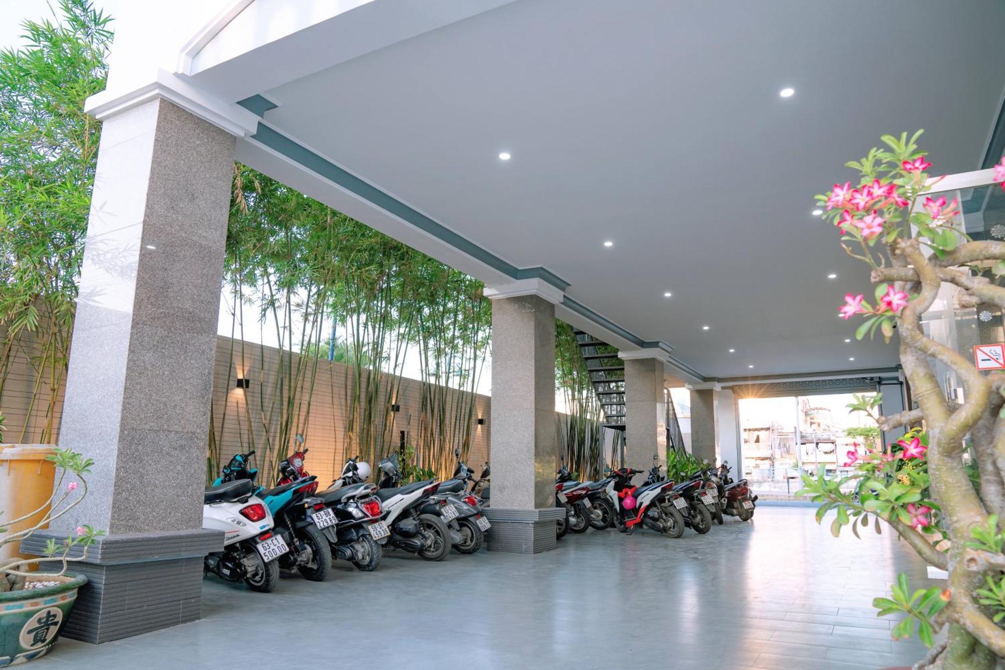 Song Tien Hotel My Tho Exterior foto
